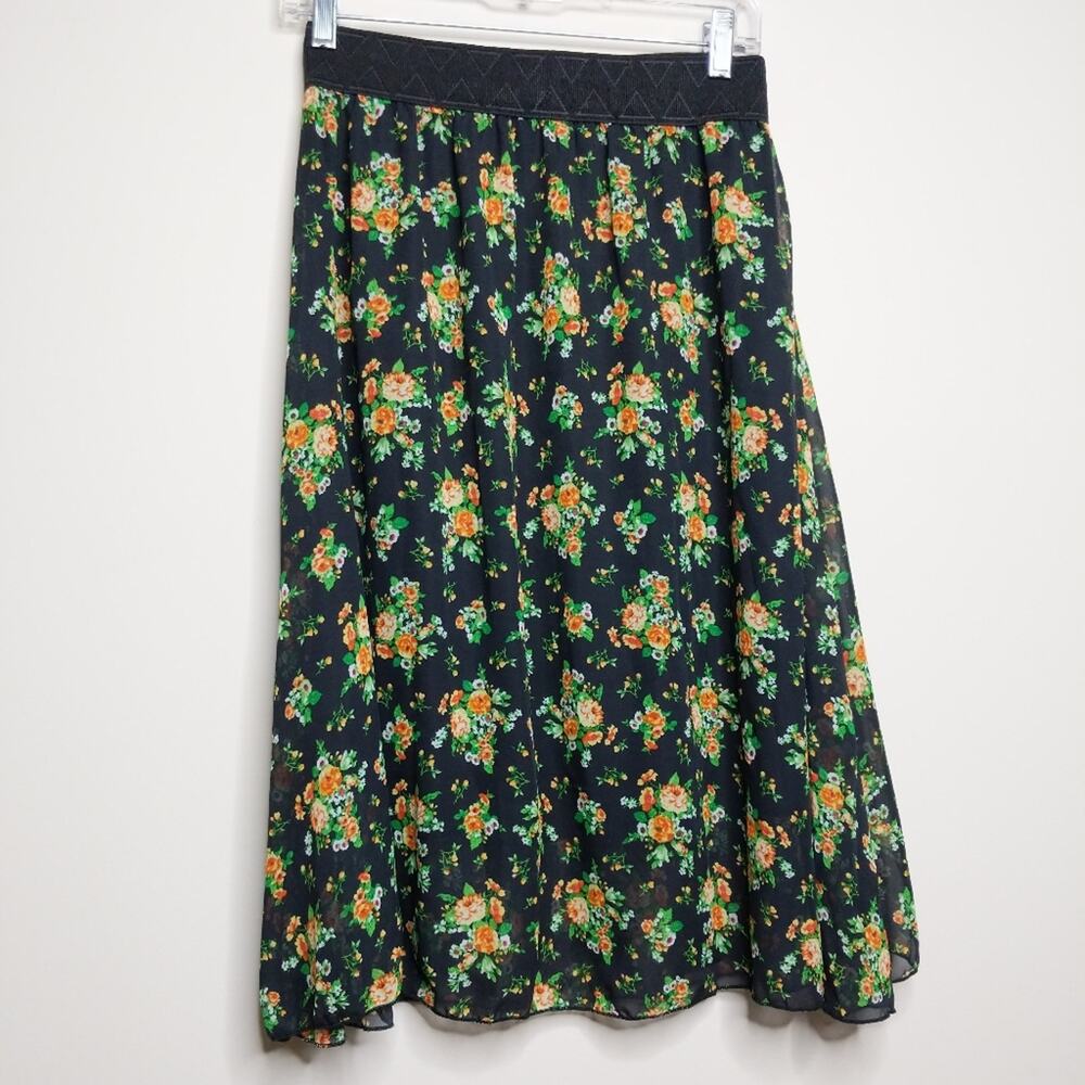 LuLaRoe Jill Printed Skirt - Size XS - EUC